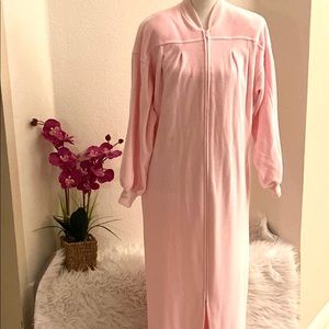 Nordstrom by Conrad Vintage Pink Robe